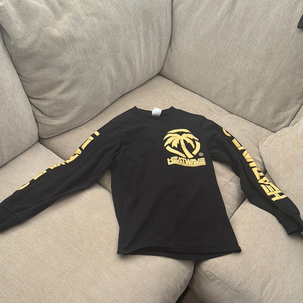 Men’s Small Heatwave Long Sleeve Shirt